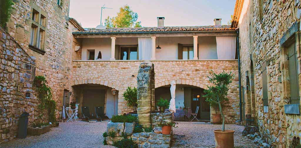 grand gite de charme uzes occitanie